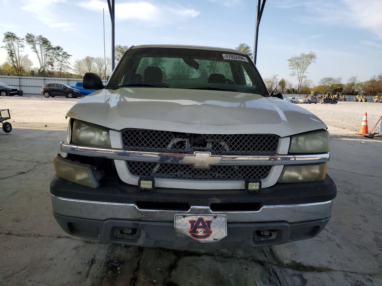 2003 Chevrolet Silverado C1500 - Image 5