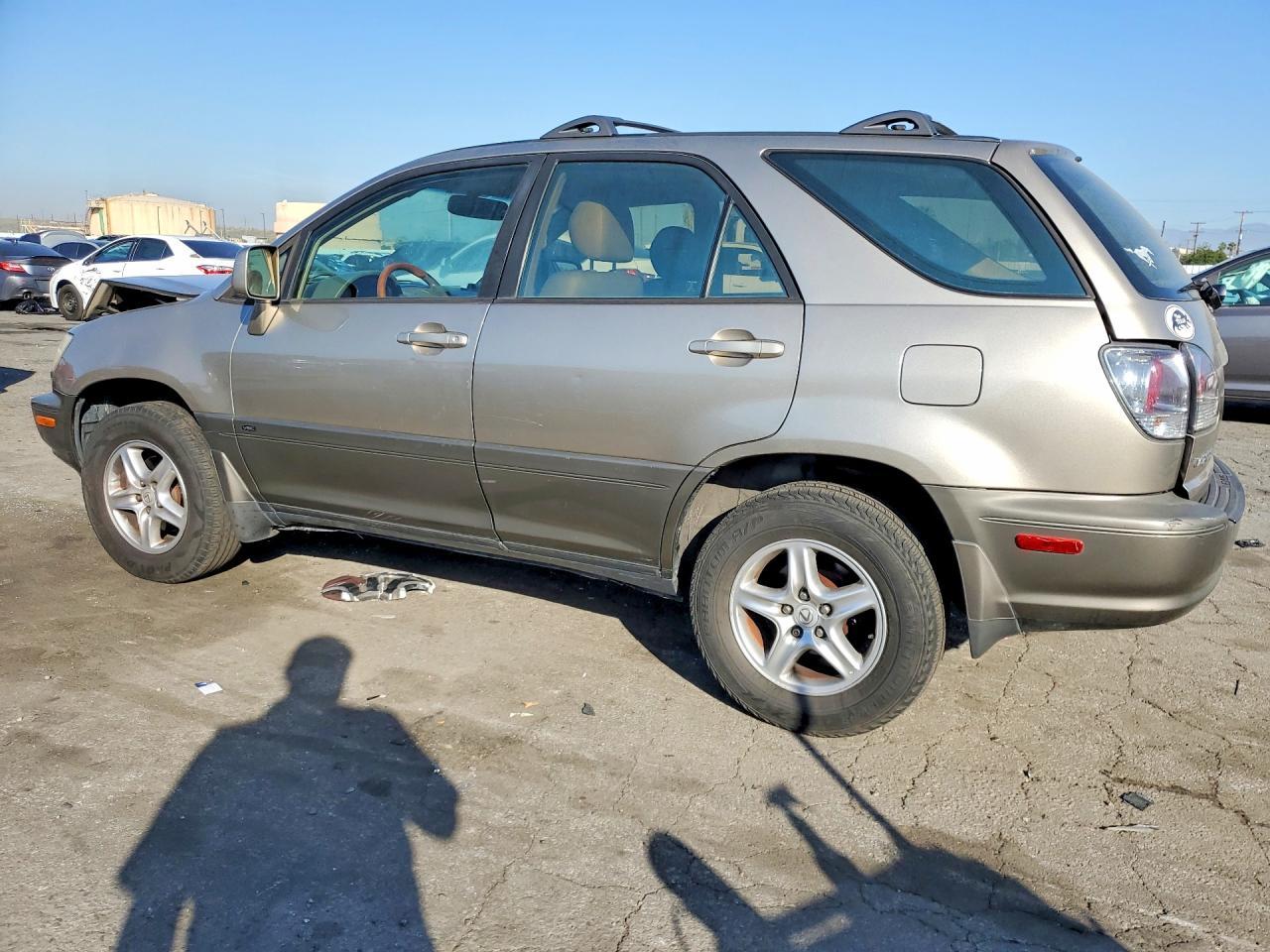2001 Lexus Rx 300 Base - Фото 2