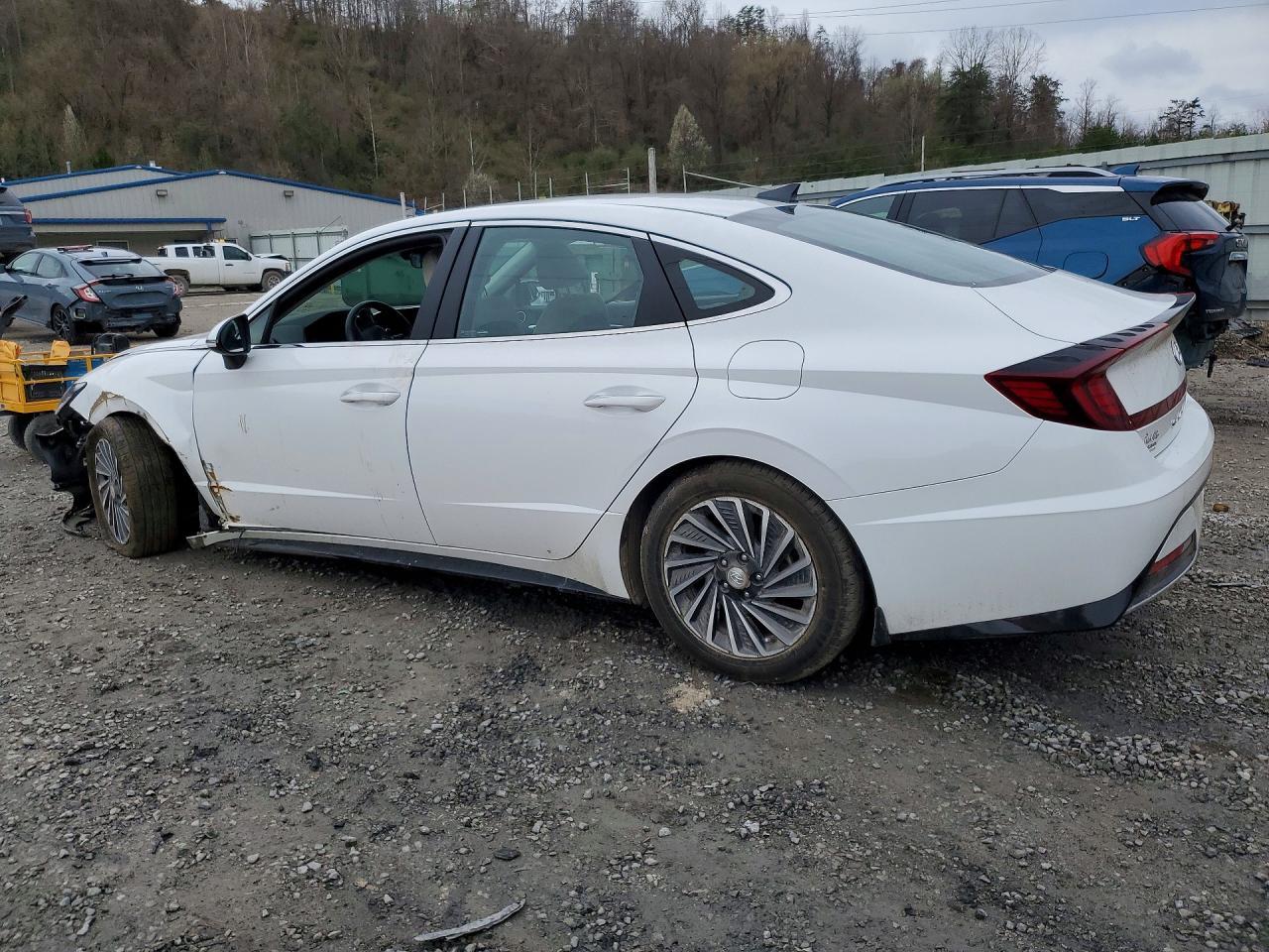 2023 Hyundai Sonata Hybrid Sel - Image 2