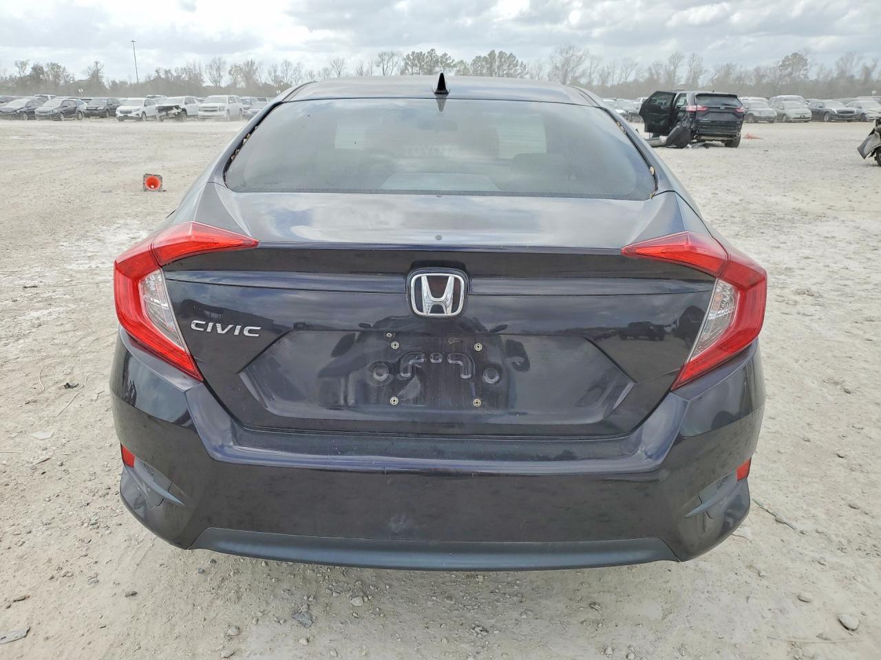 2017 Honda Civic Ex - Image 6