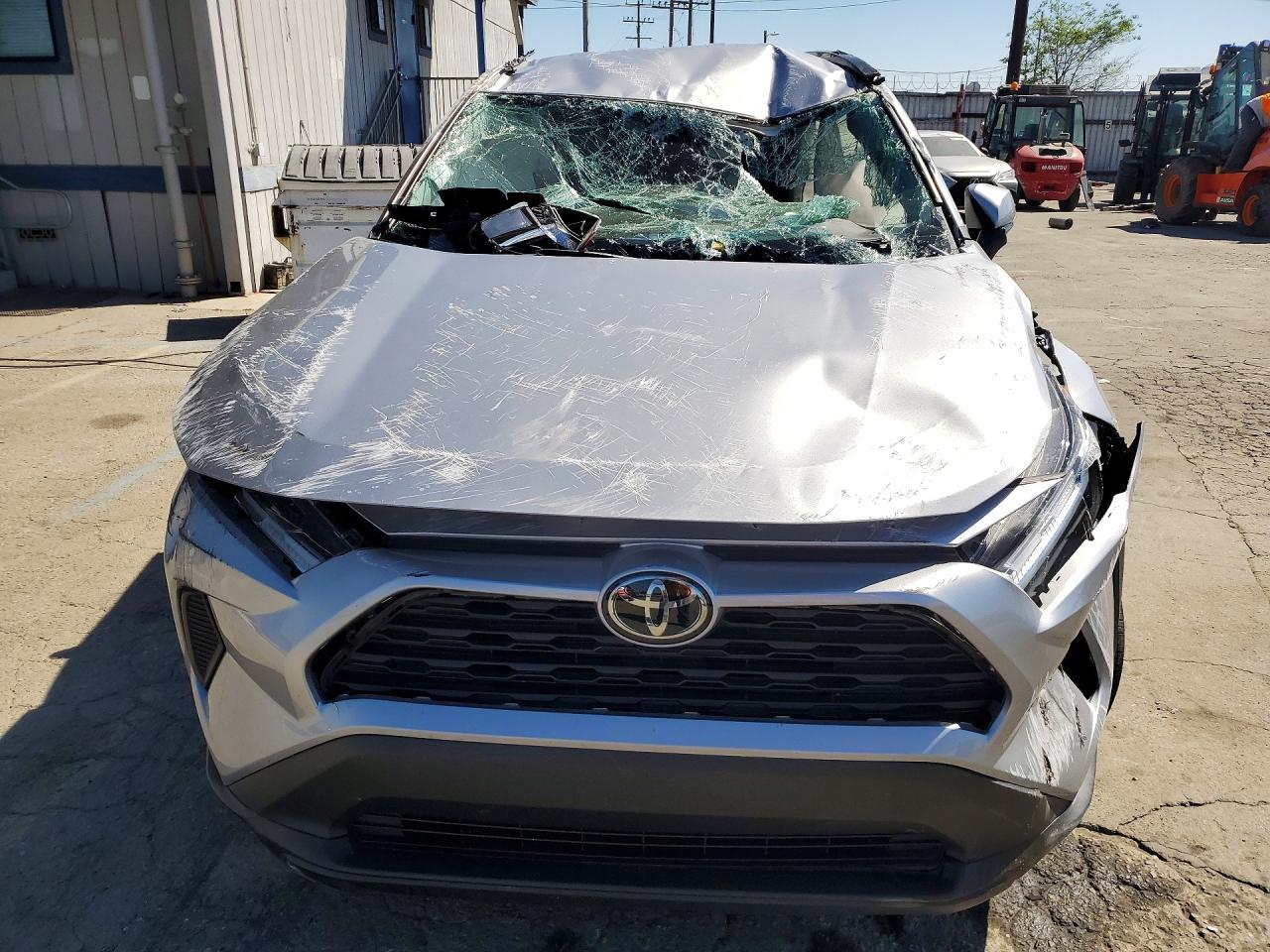 2024 Toyota Rav4 Xle - Фото 5