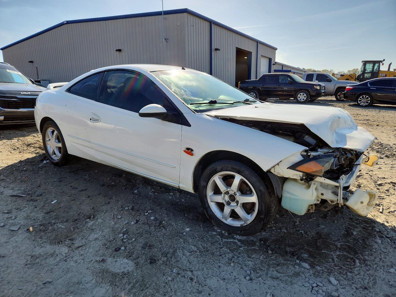 2000 Mercury Cougar V6 - Image 4