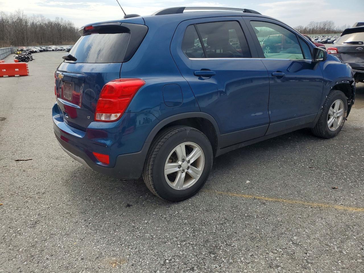 2020 Chevrolet Trax 1Lt - Фото 3