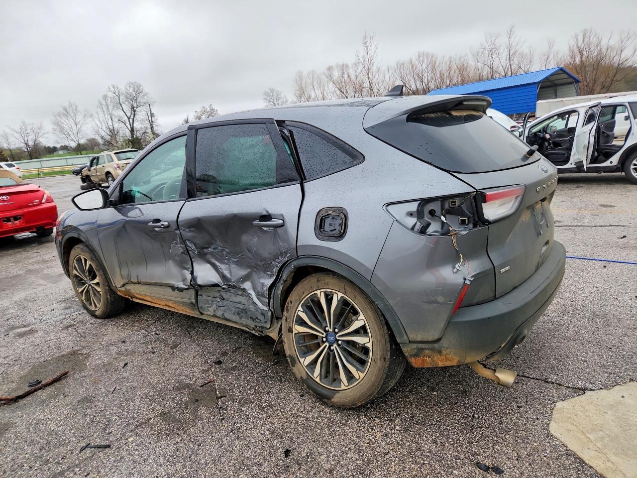 2022 Ford Escape Se - Фото 2