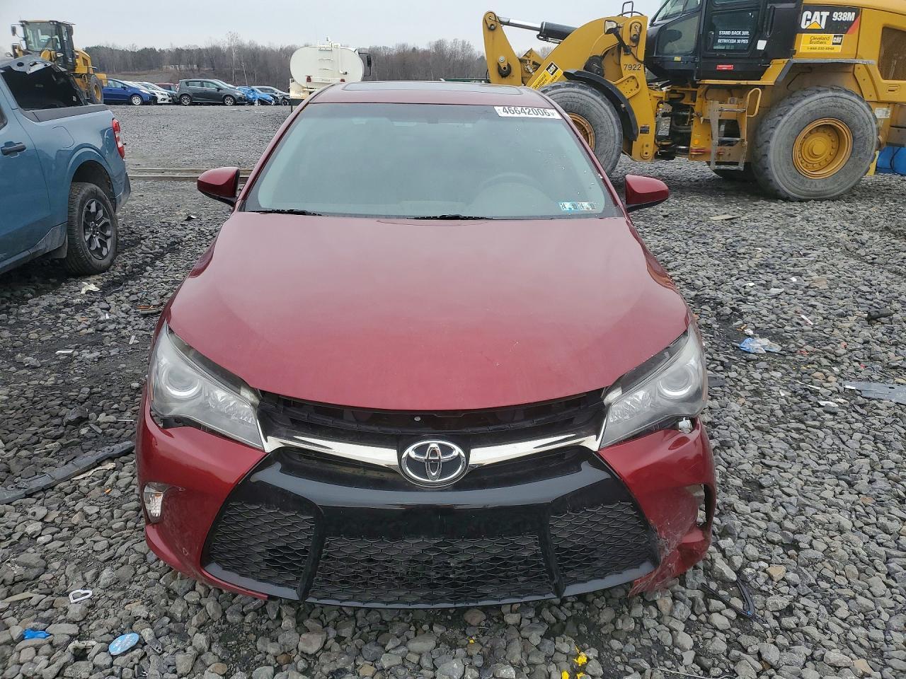 2017 Toyota Camry Se - Фото 5