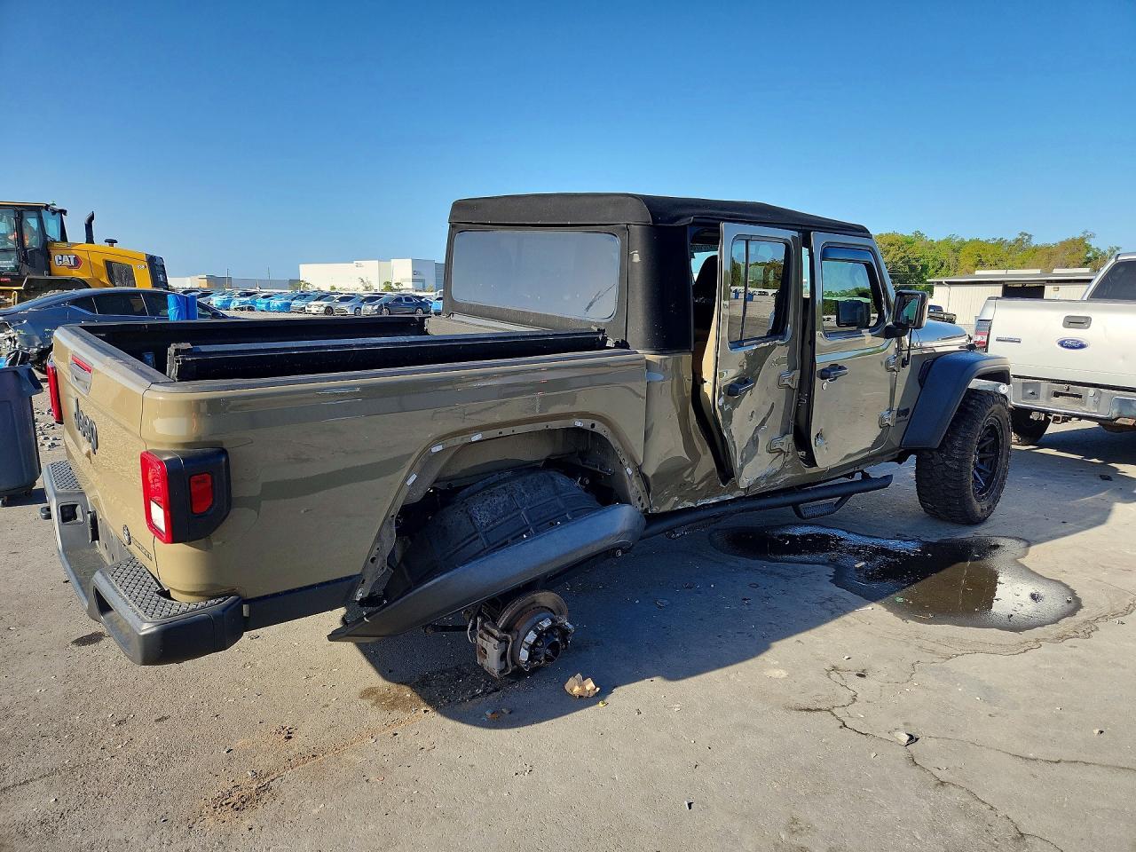 2020 Jeep Gladiator Sport - Фото 3