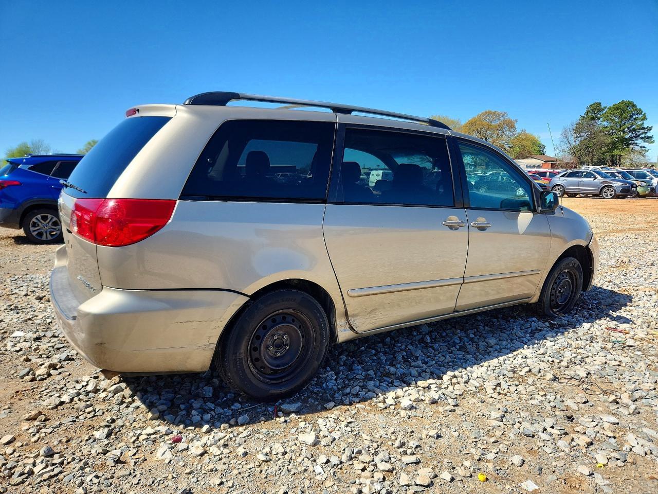 2006 Toyota Sienna Le 7 Passenger - Фото 3
