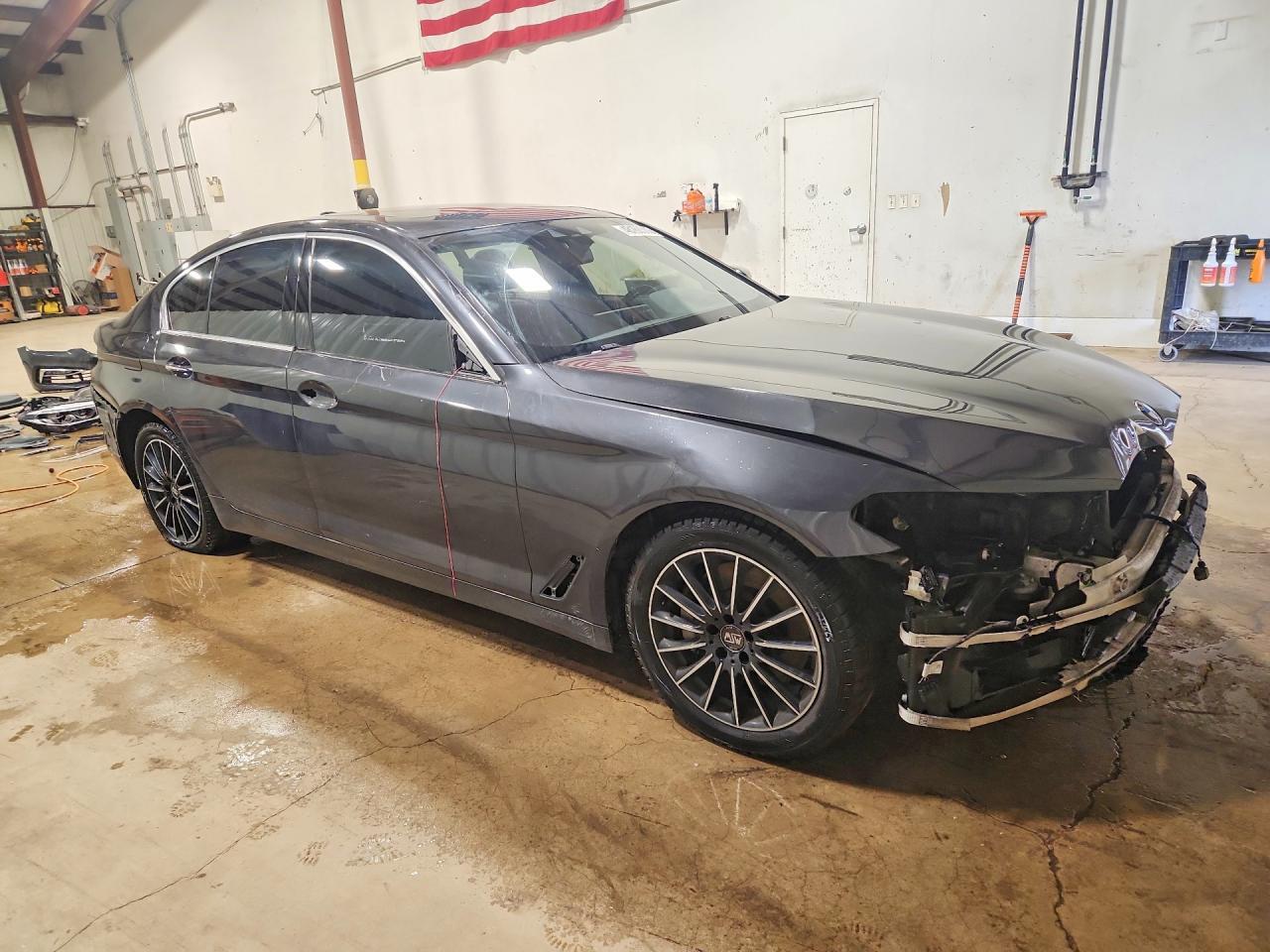 2017 BMW 540 I - Фото 4