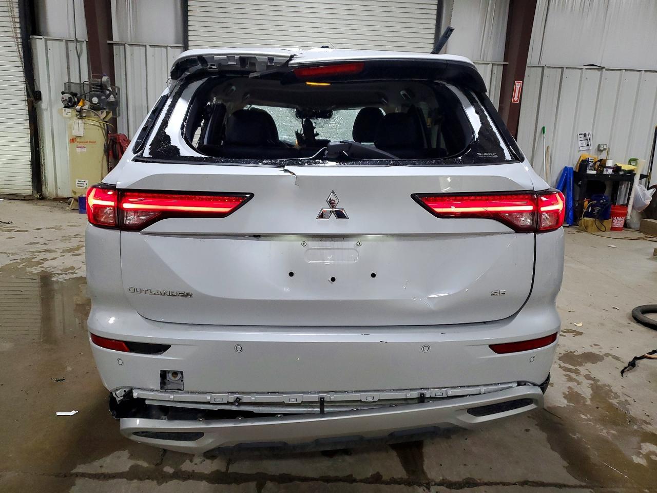 2024 Mitsubishi Outlander Se - Фото 6