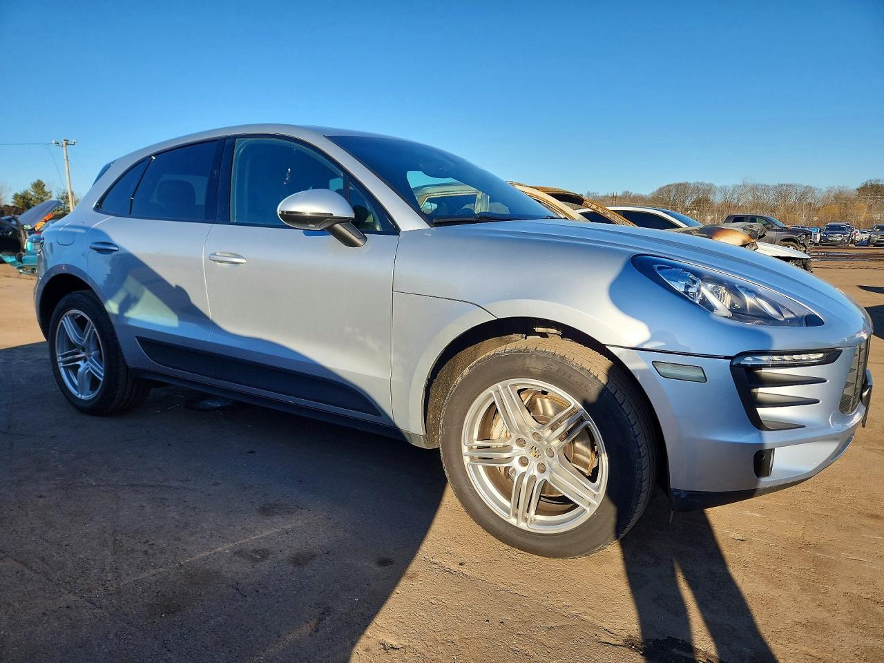 2015 Porsche Macan S - Image 4