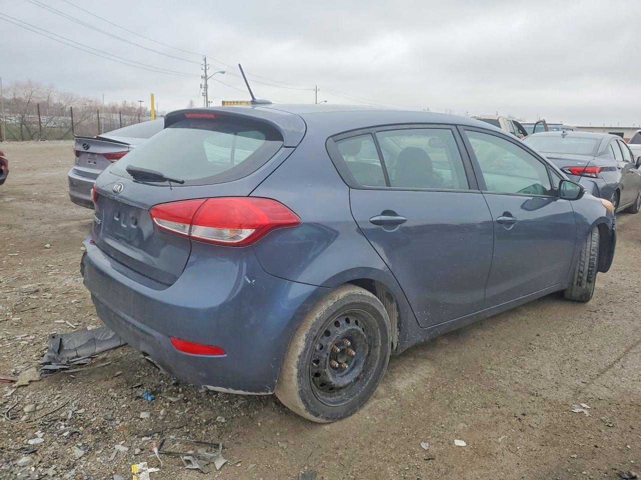 2016 Kia Forte5 Lx - Фото 3