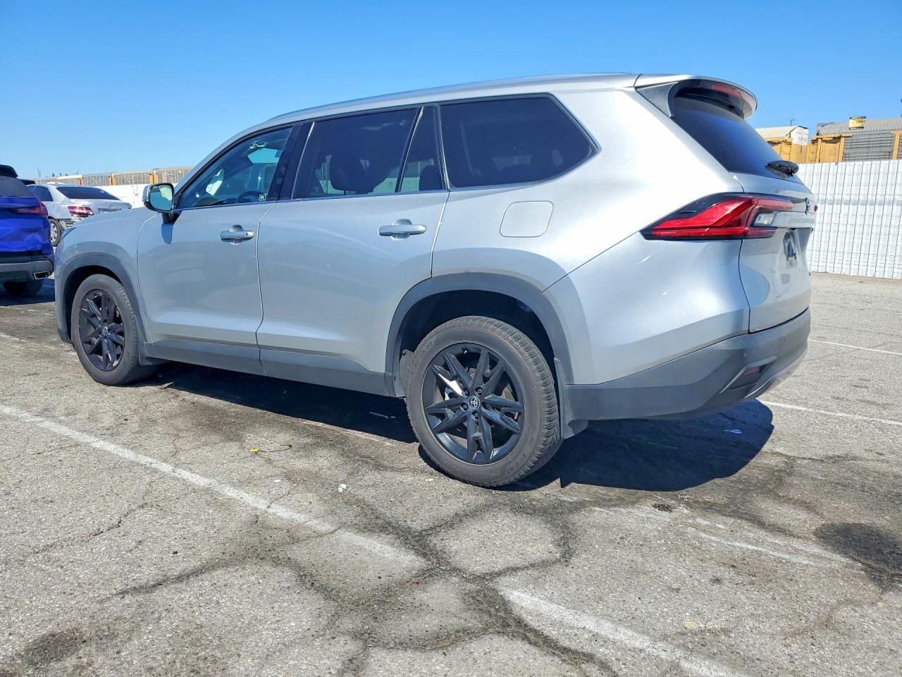 2024 Toyota Grand Highlander Limited - Фото 2
