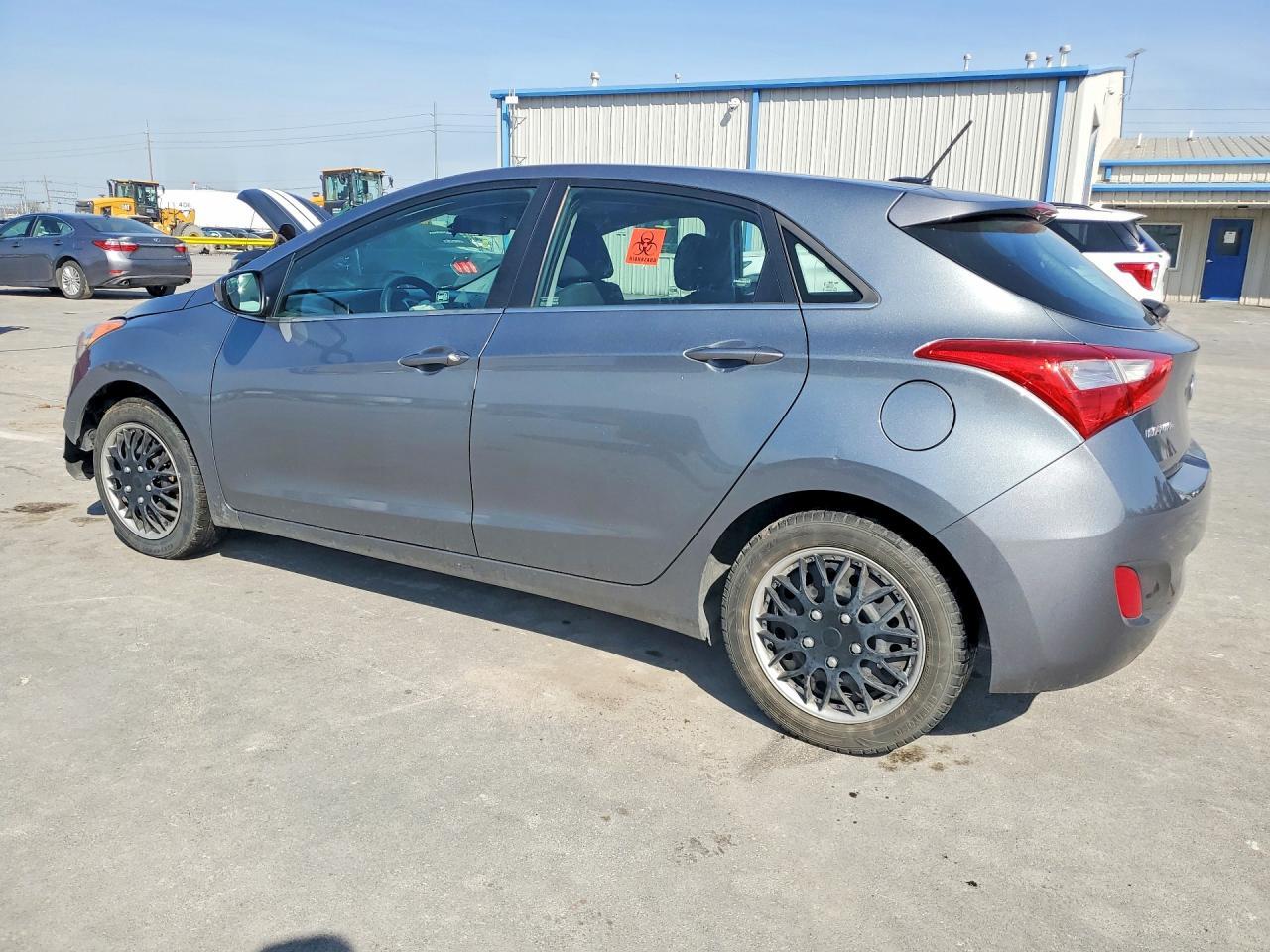 2016 Hyundai Elantra Gt - Фото 2
