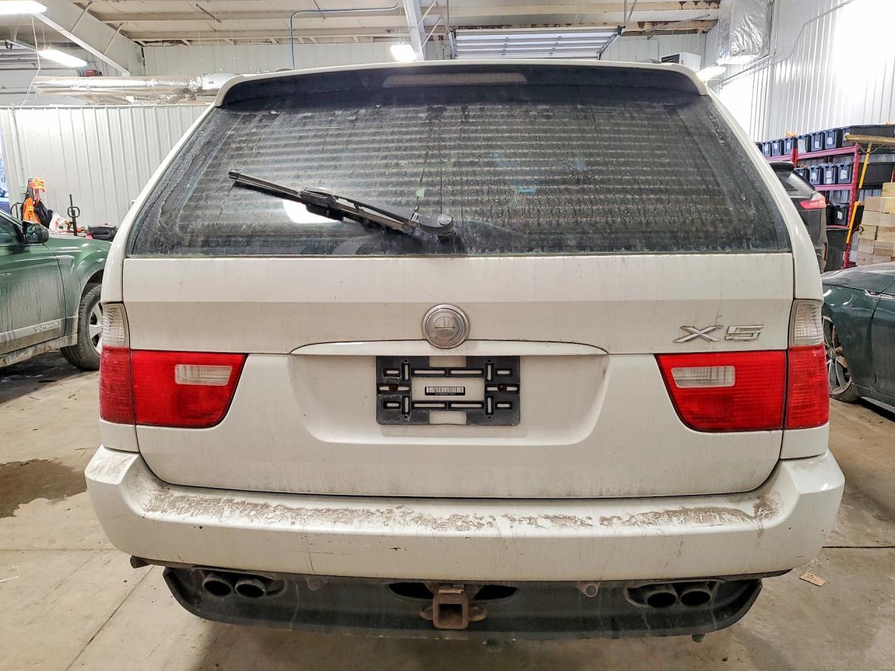 2006 BMW X5 4.4I - Фото 6