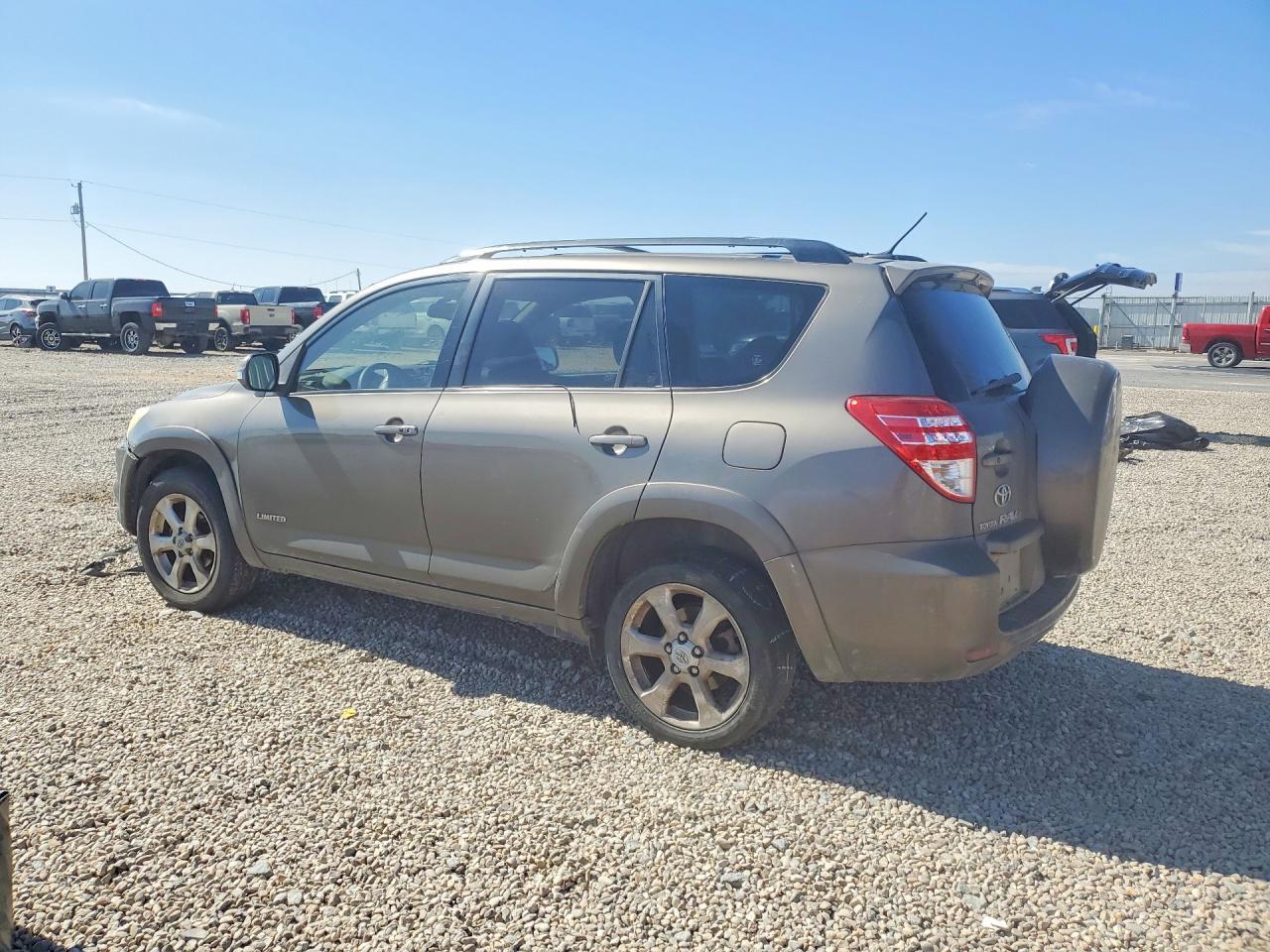 2010 Toyota Rav4 - Image 2