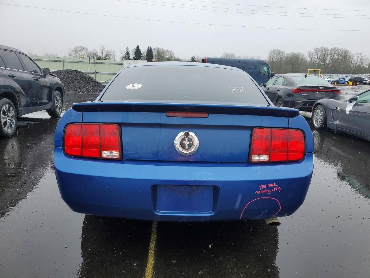 2008 Ford Mustang - Image 6
