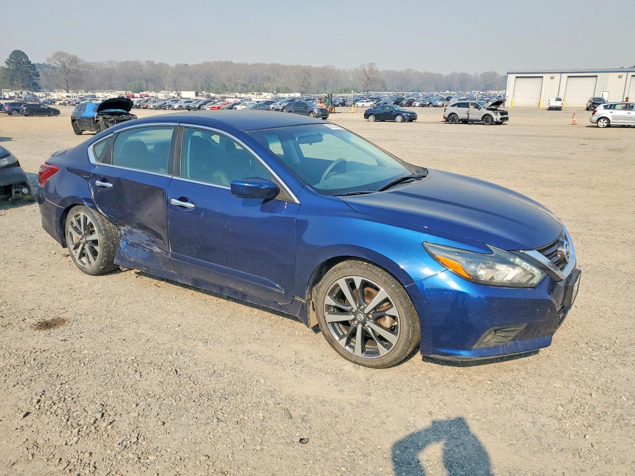 2017 Nissan Altima 2.5 Sr - Фото 4