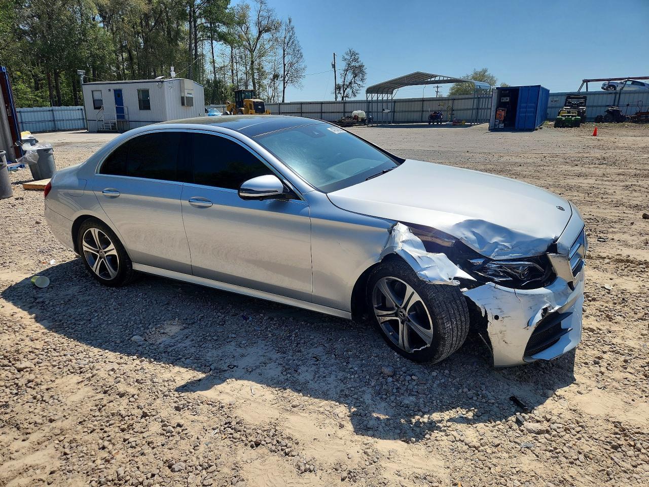 2020 Mercedes-Benz E 350 4Matic - Фото 4
