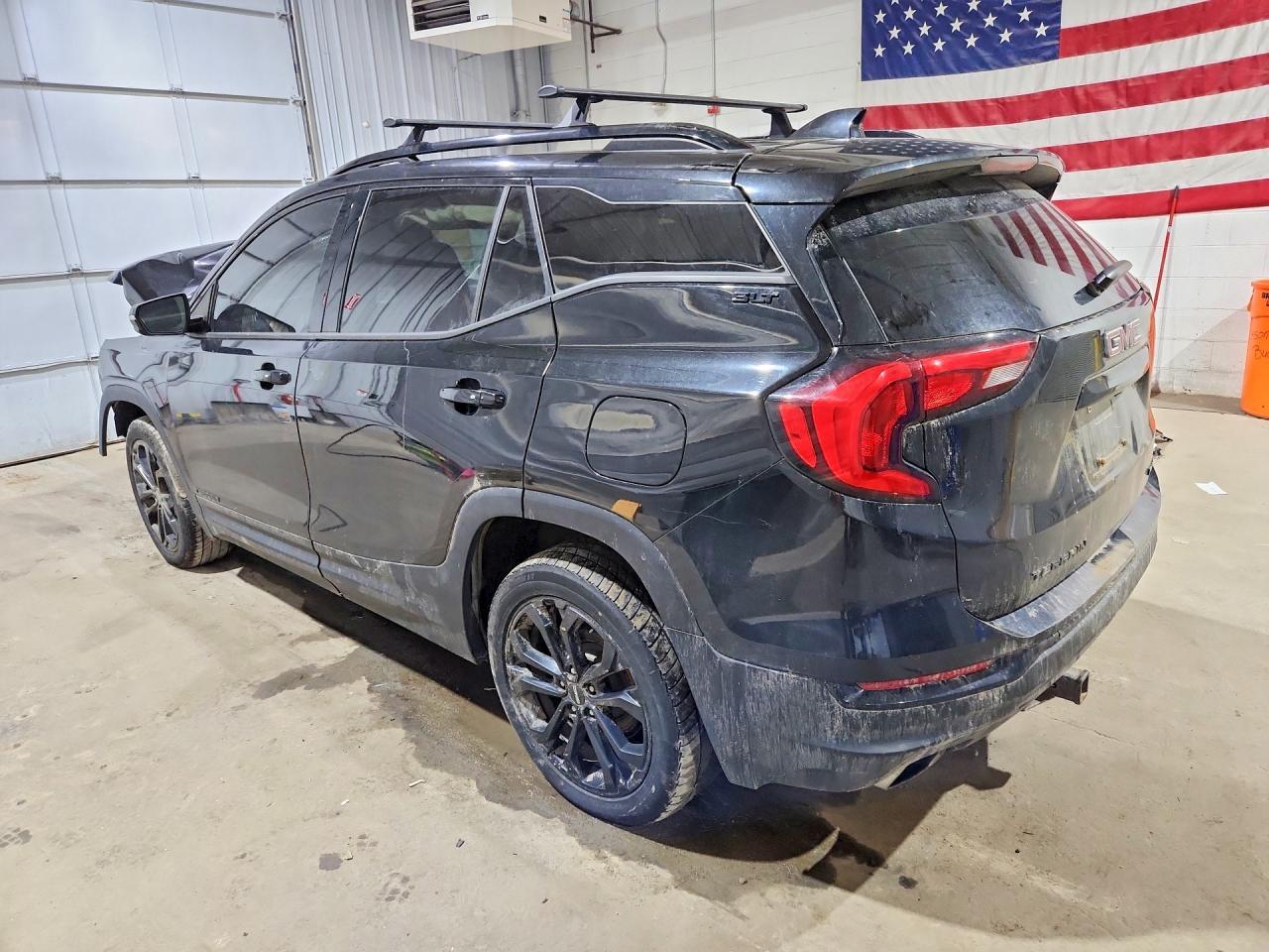 2019 GMC Terrain - Image 2