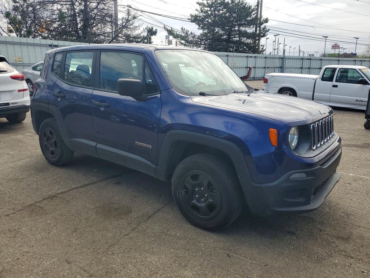 2017 Jeep Renegade Sport - Image 4