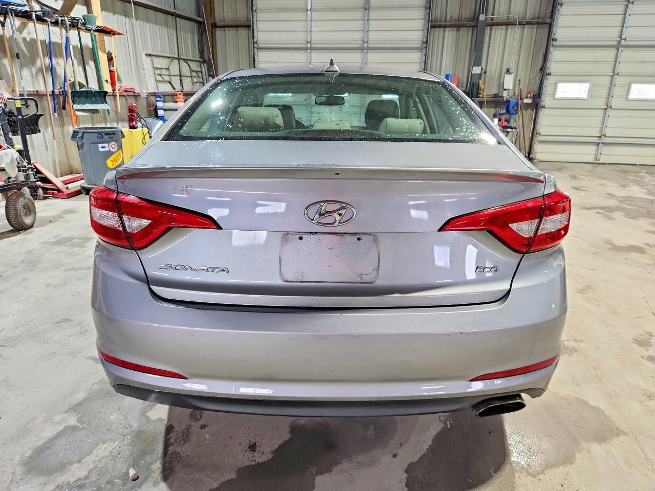 2015 Hyundai Sonata Eco - Фото 6