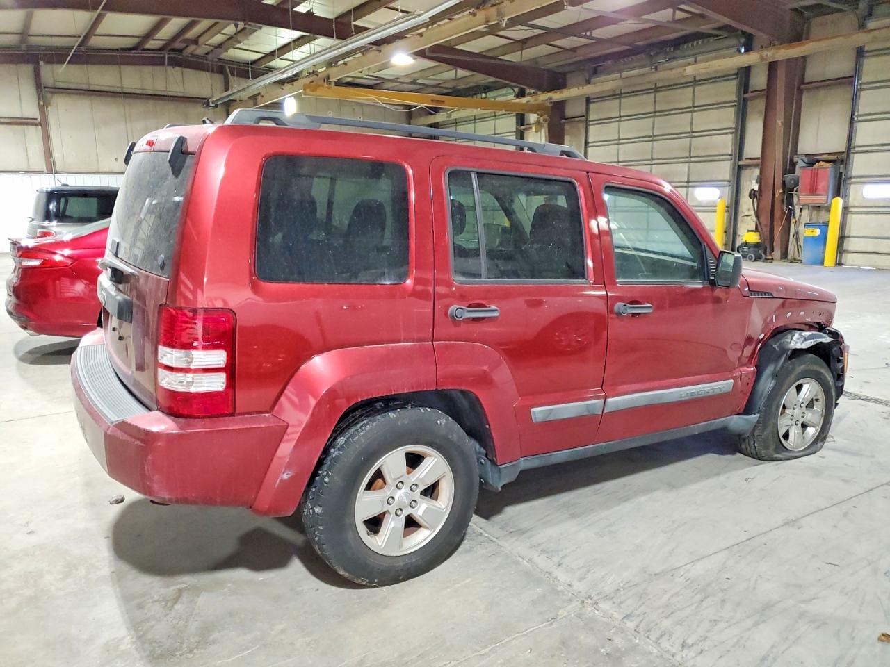 2011 Jeep Liberty Sport - Фото 3