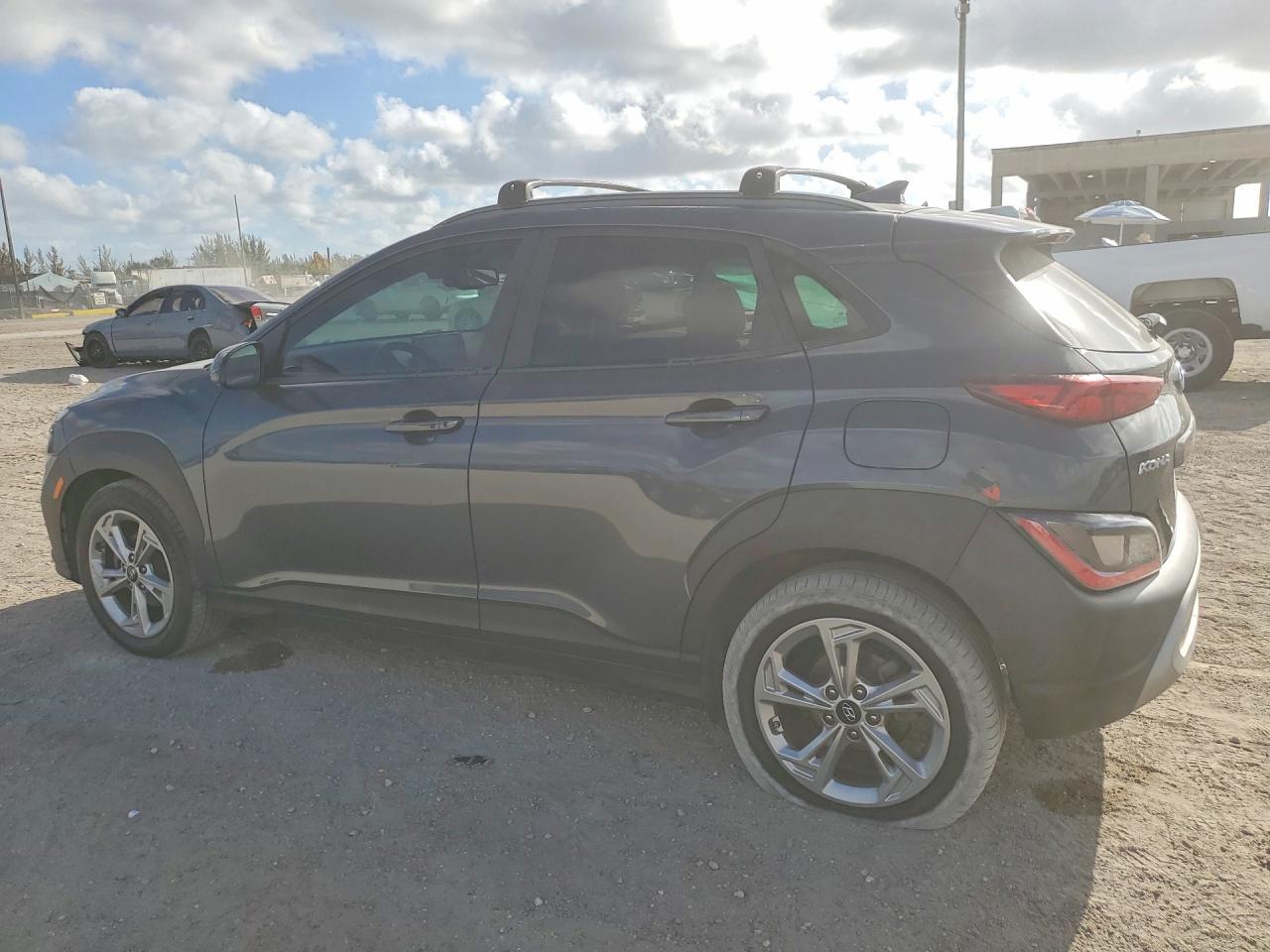 2022 Hyundai Kona Sel - Image 2