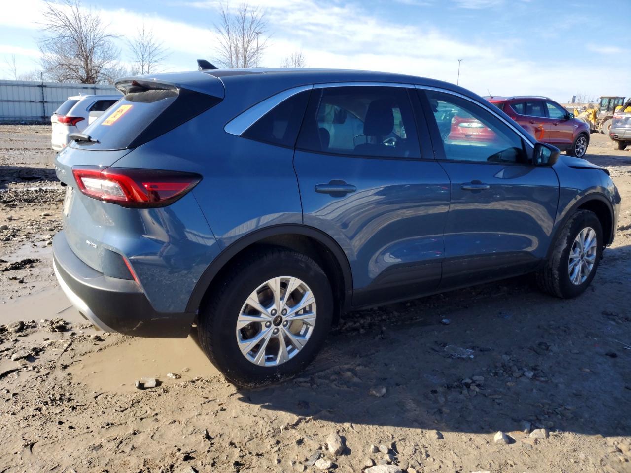 2024 Ford Escape Active - Фото 3
