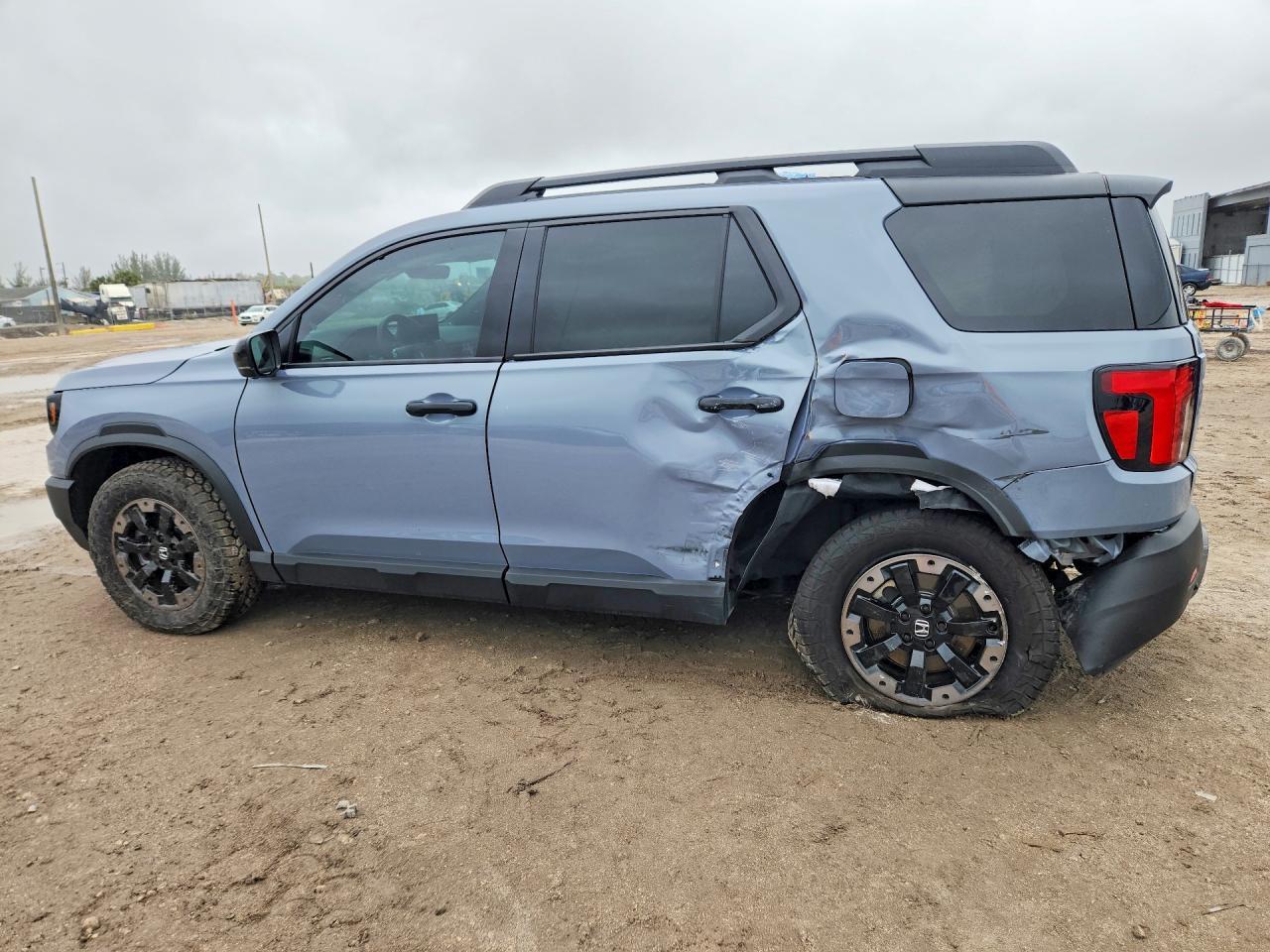 2026 Honda Passport Trailsport Elite - Image 2