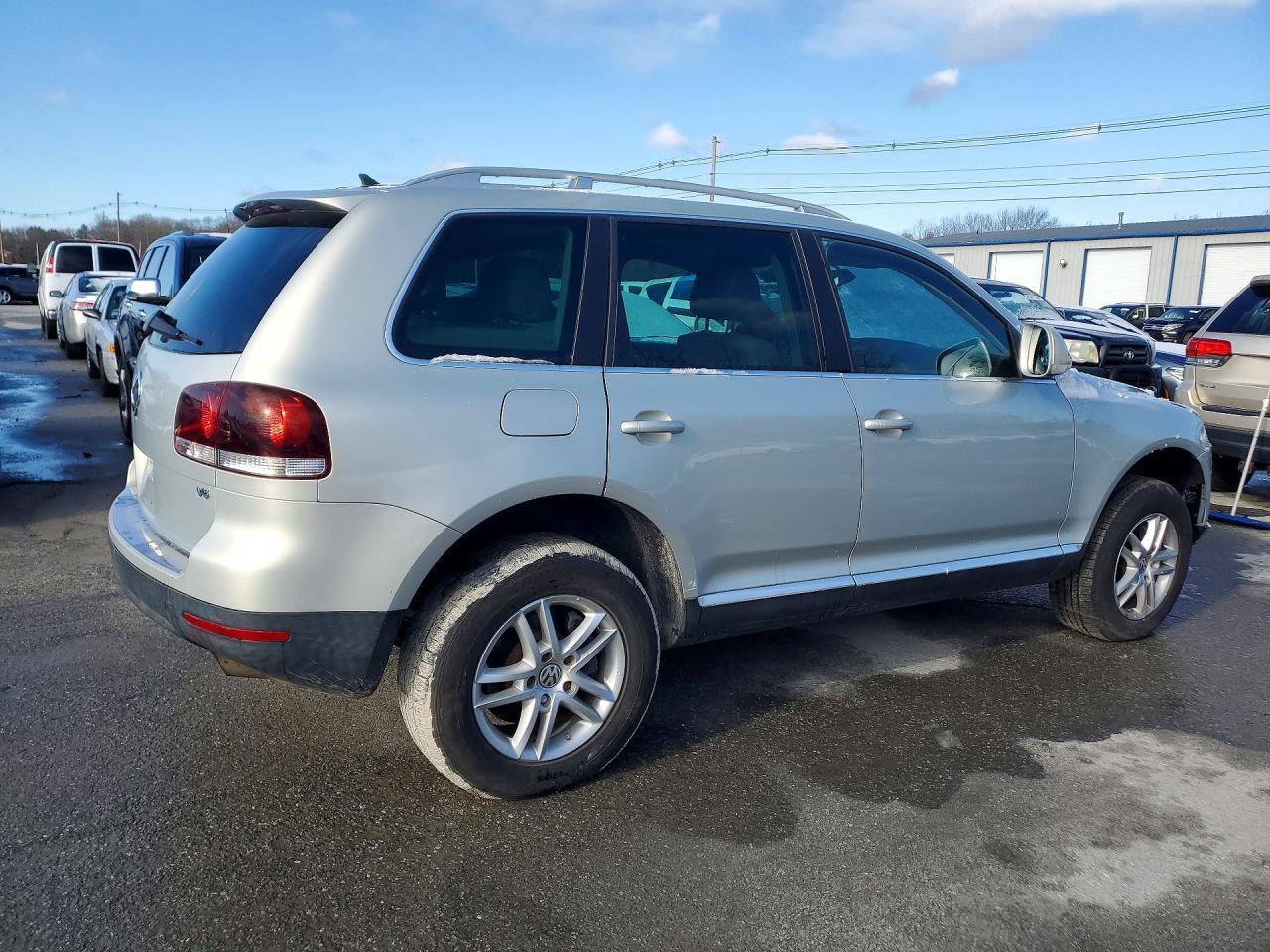 2008 Volkswagen Touareg 2 V6 - Image 3