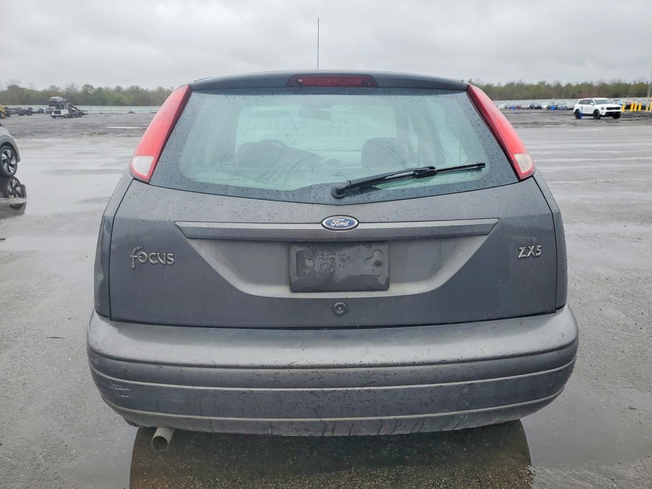 2003 Ford Focus Zx5 - Image 6