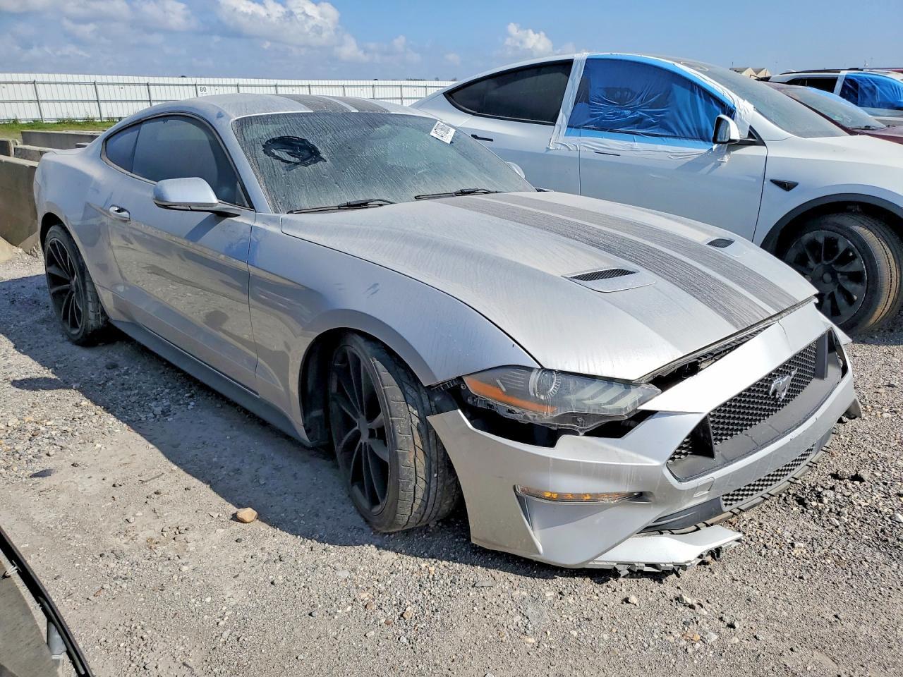 2018 Ford Mustang - Image 4