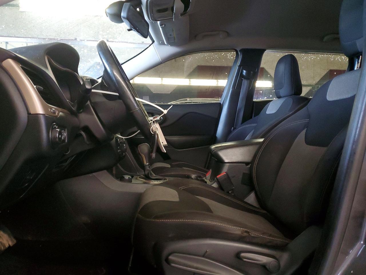 2014 Jeep Cherokee Latitude - Фото 7
