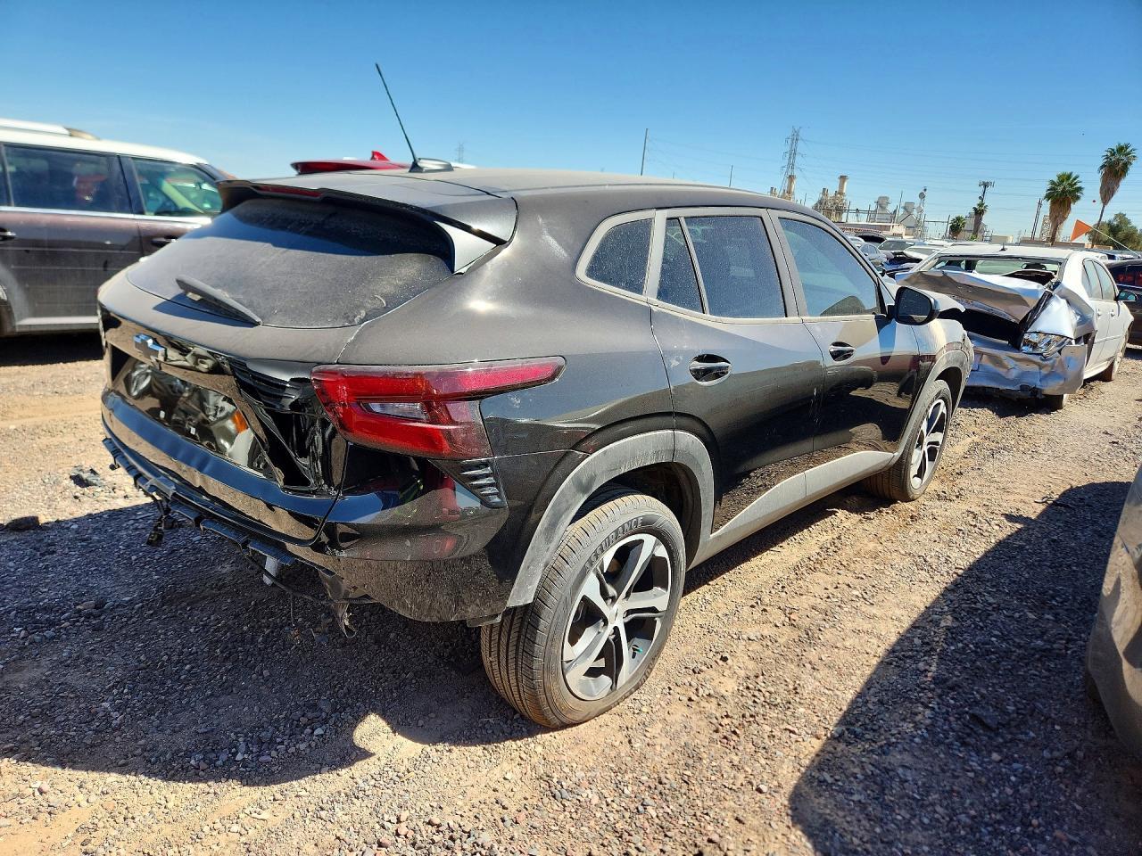 2025 Chevrolet Trax 1Rs - Image 3