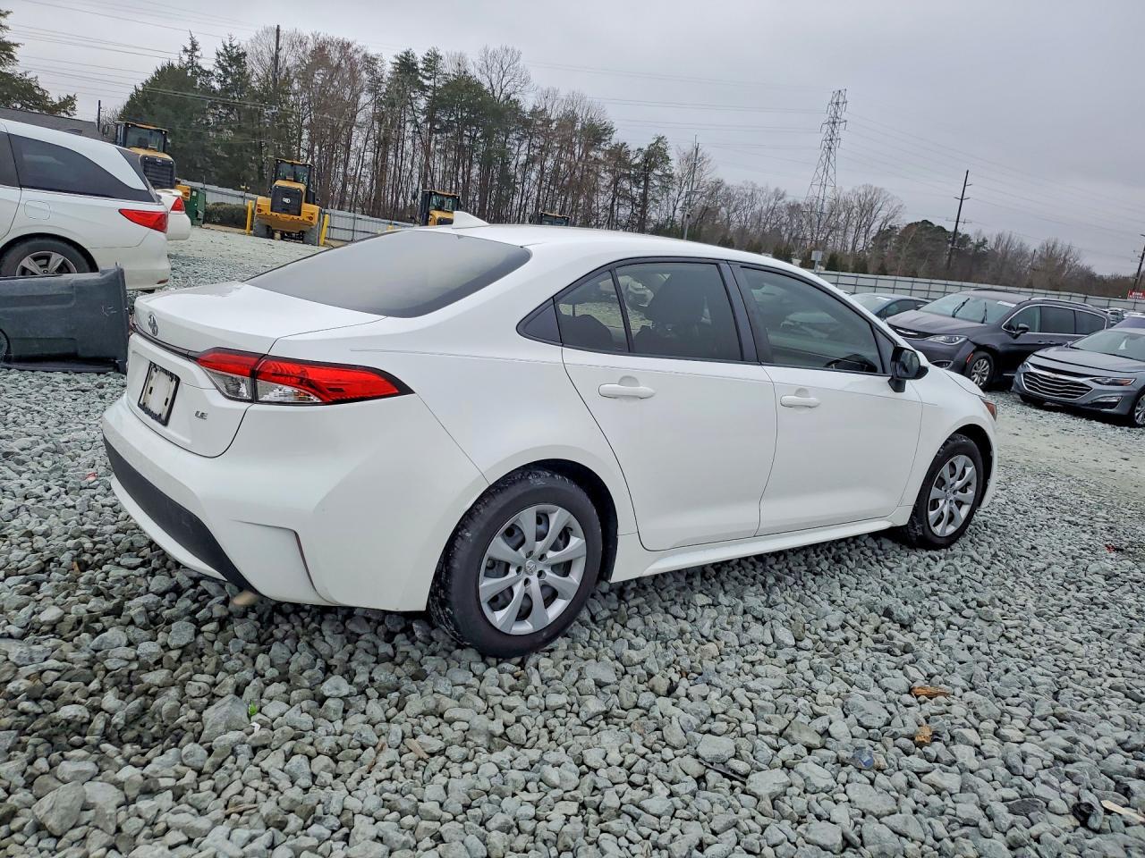 2021 Toyota Corolla Le - Фото 3