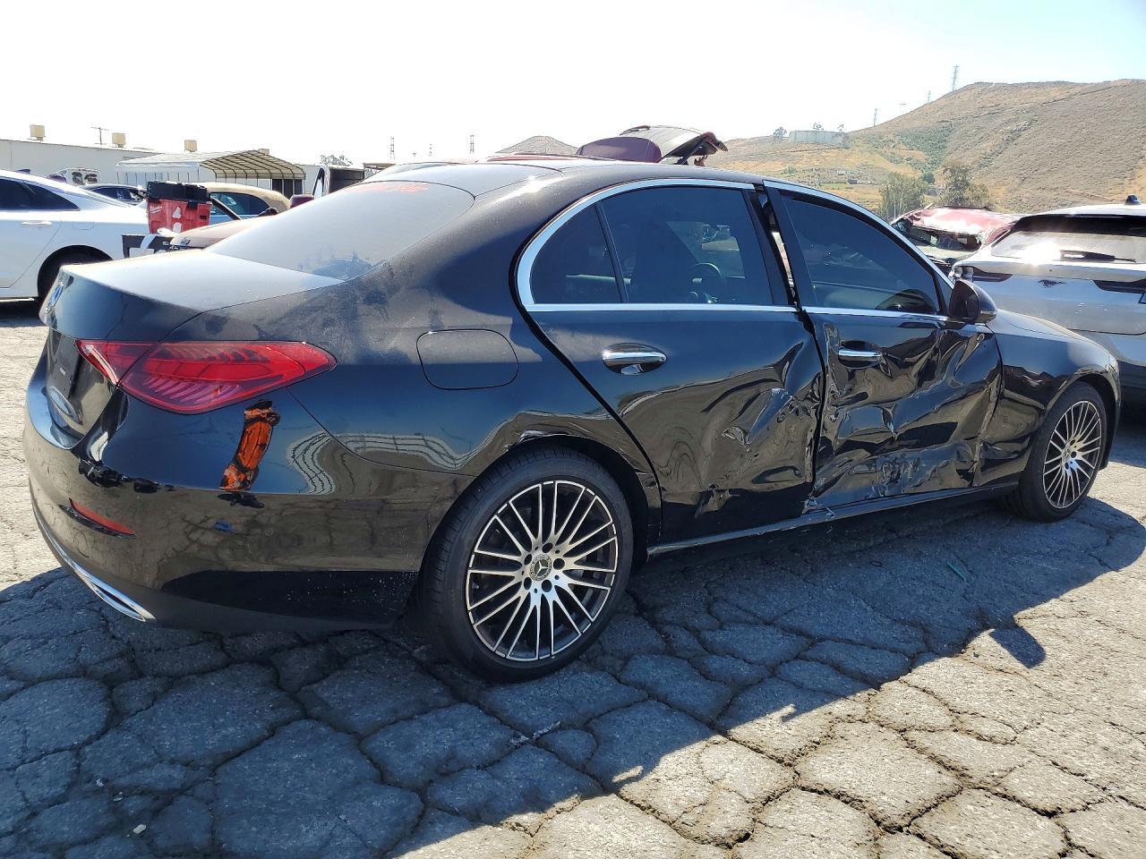 2023 Mercedes-Benz C 300 - Image 3