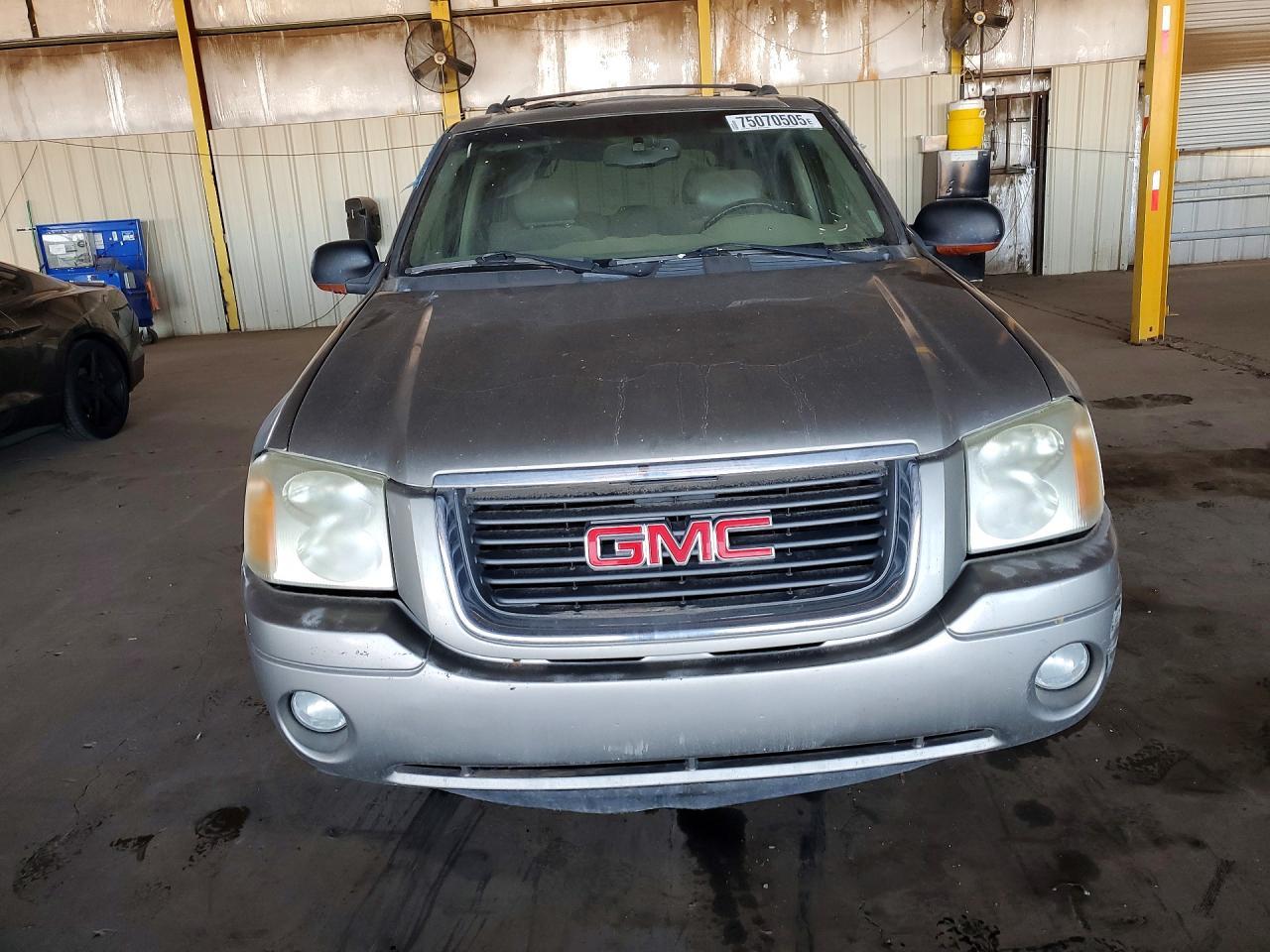 2003 GMC Envoy - Image 5