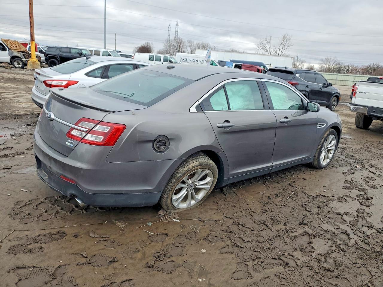 2013 Ford Taurus Sel - Image 3