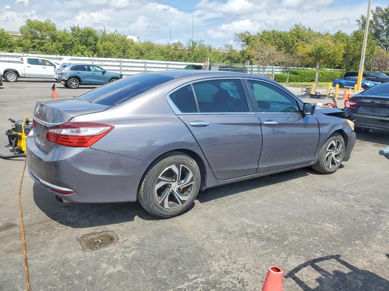 2016 Honda Accord Lx - Фото 3