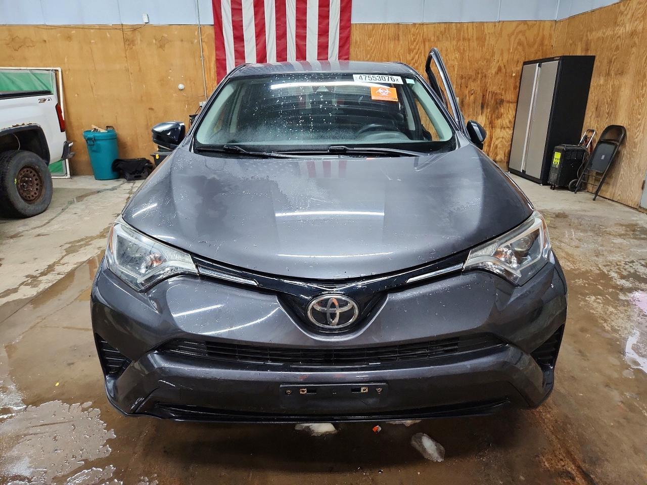 2017 Toyota Rav4 Le - Фото 5