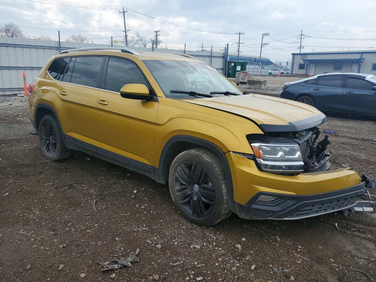 2018 Volkswagen Atlas Se - Image 4