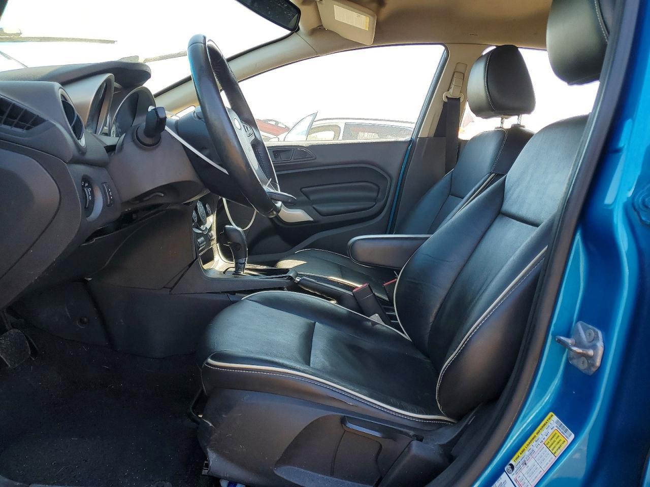 2013 Ford Fiesta Titanium - Фото 7
