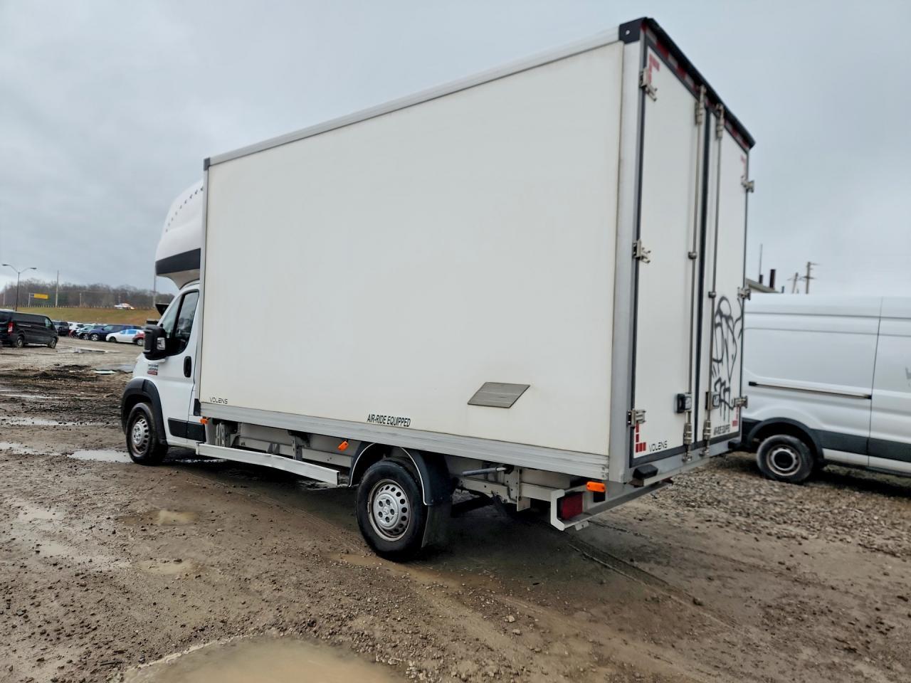 2022 Ram Promaster 3500 Delivery Truck - Image 2