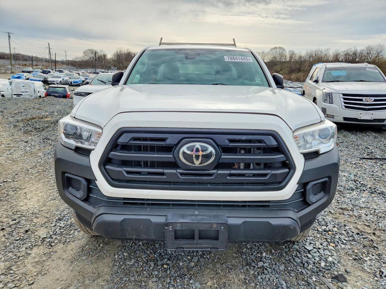 2018 Toyota Tacoma Sr - Фото 5