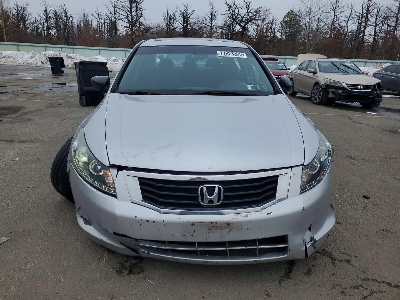 2009 Honda Accord - Image 5