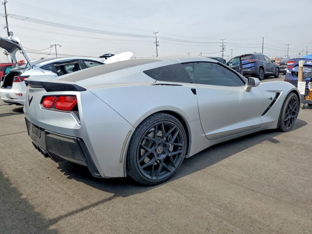 2017 Chevrolet Corvette Stingray 1Lt - Image 3