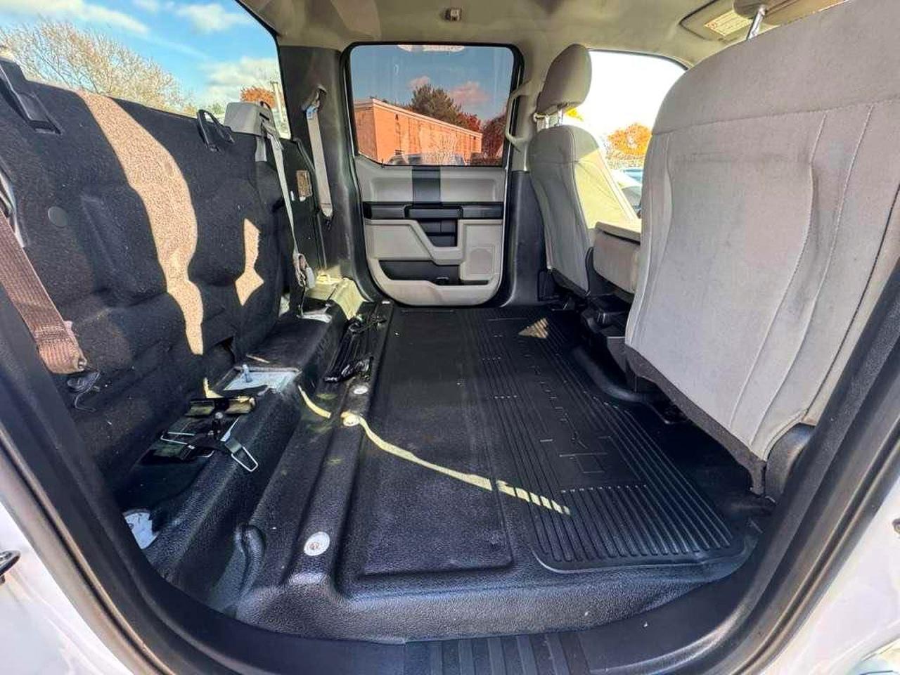 2017 Ford F350 Super Duty - Фото 6