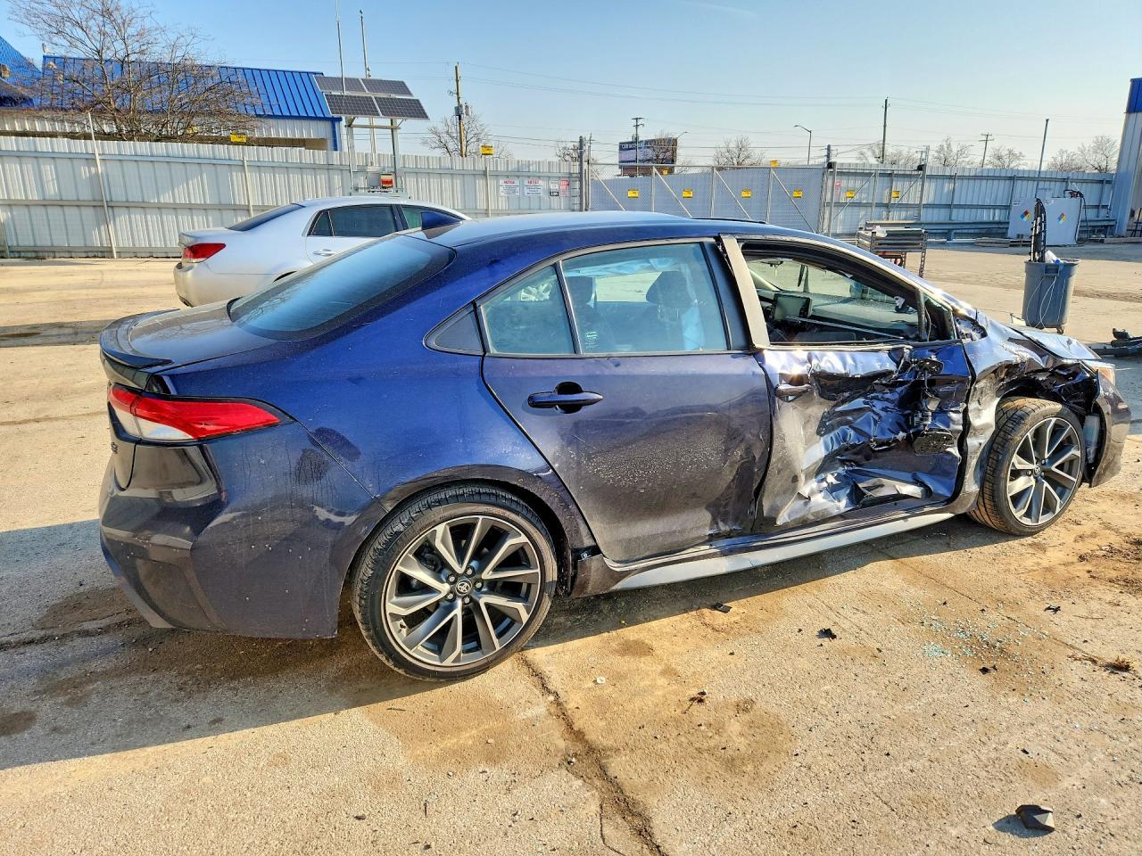 2021 Toyota Corolla Se - Image 3
