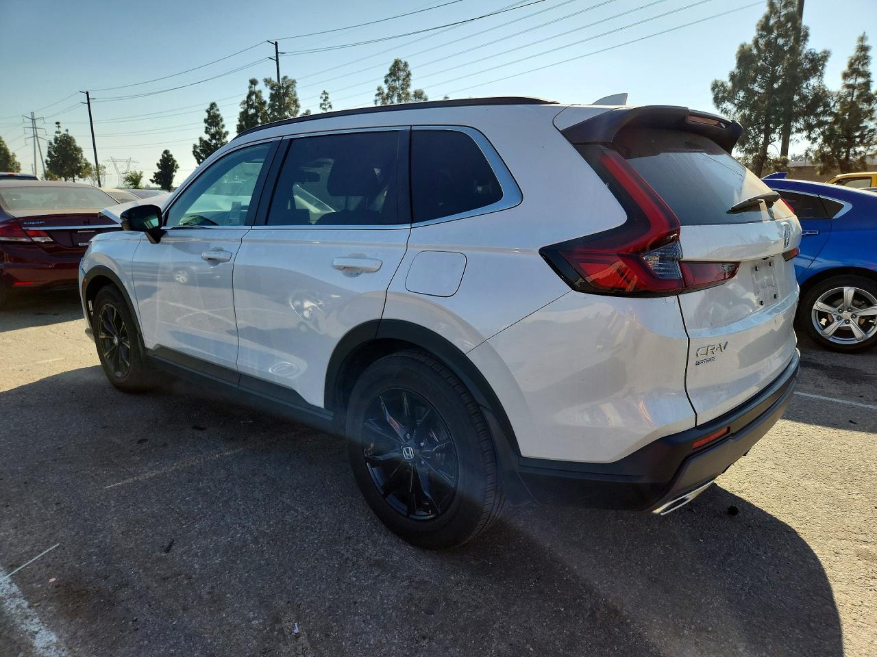 2025 Honda Crv - Image 2