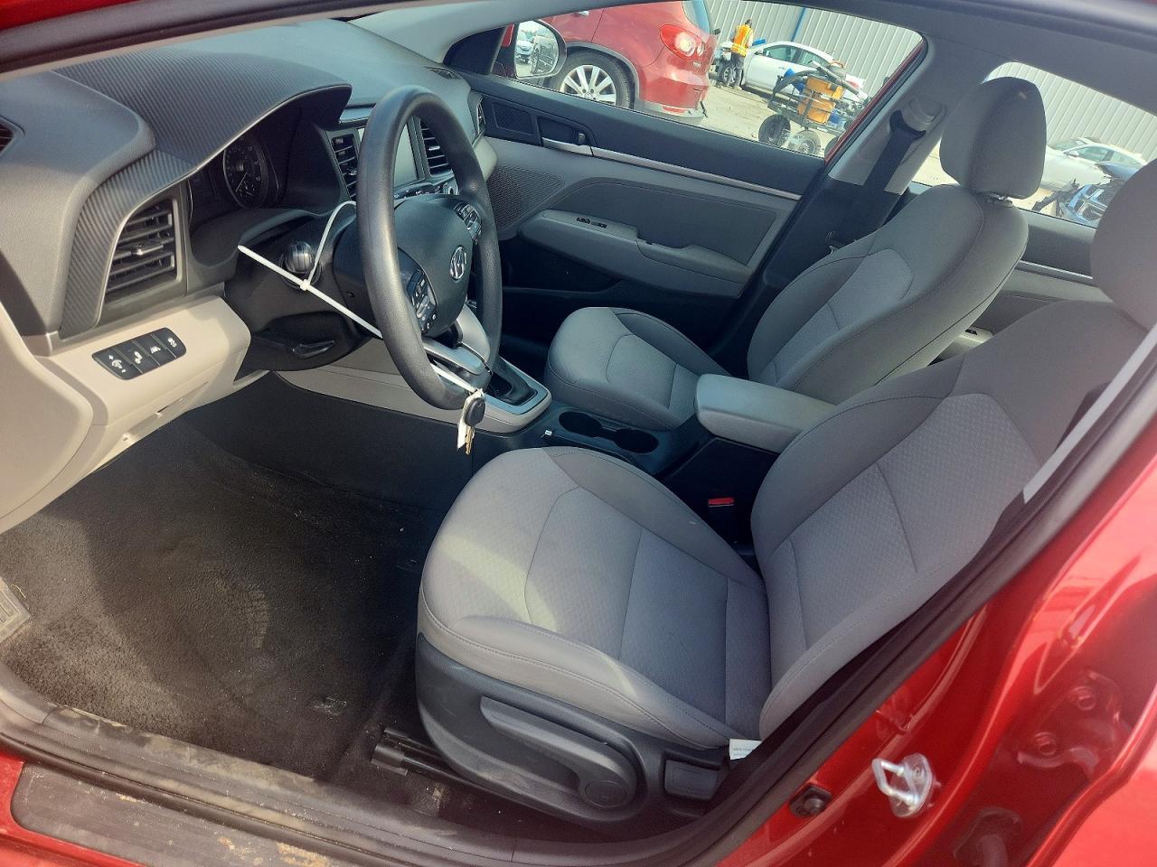 2020 Hyundai Elantra Sel - Фото 7